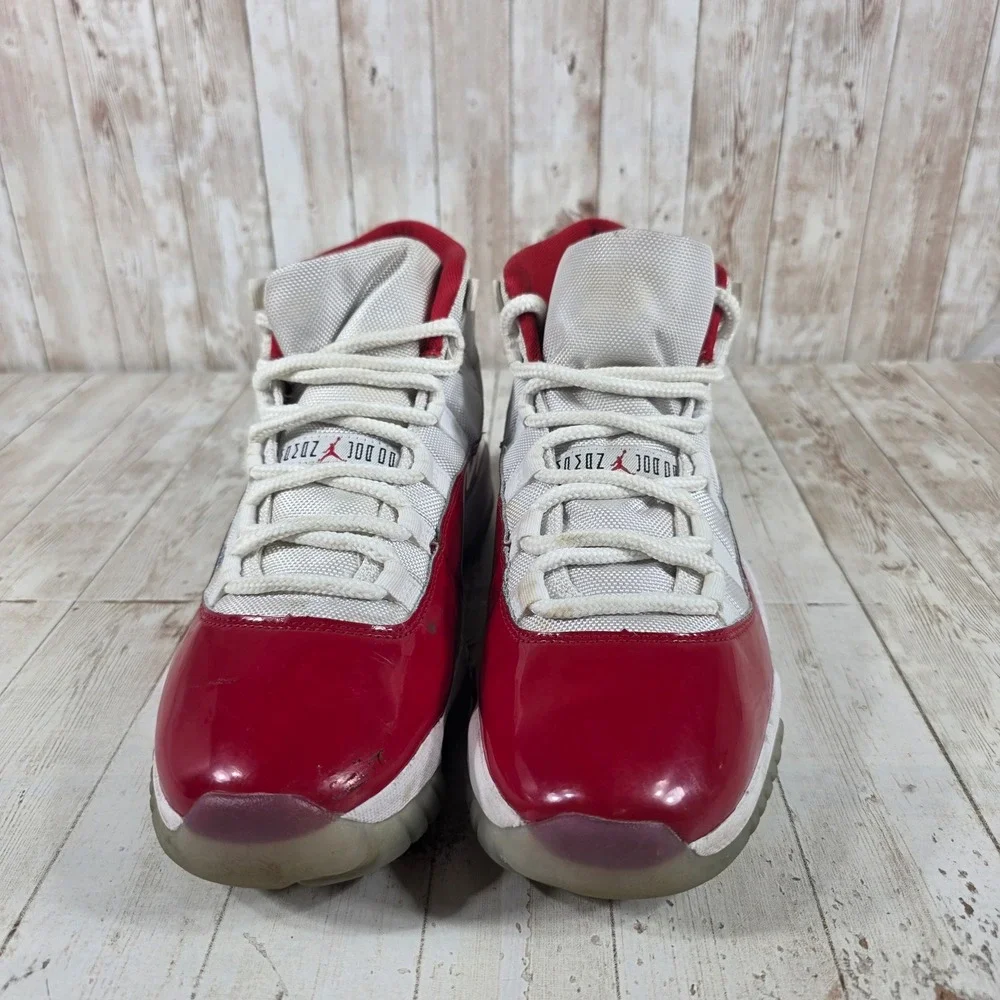 Air Jordan 11 Retro‎ Cherry 2022 White Varsity Red CT8012-116 Mens Size 9